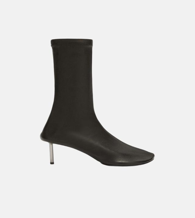 Ankle leather boots