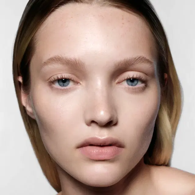 Alternative view of Liquid Lifting Brow Gel